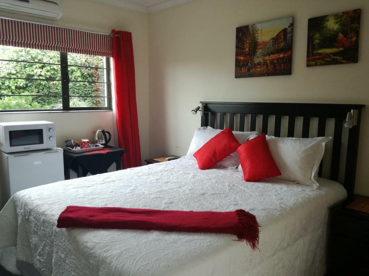 Avalon Guest House امانزيمتوتي المظهر الخارجي الصورة